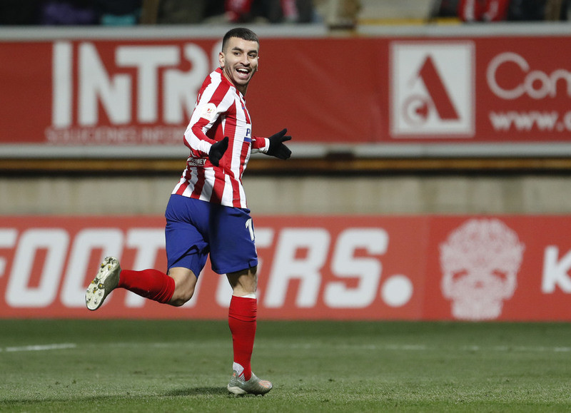 爱游戏登录入口-加时末段山东泰山调整名单以备国王杯，回应争议环节打磨，赛场秩序良好，阵容厚度经受考验的简单介绍